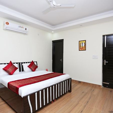 Hotel O Maira Homes Faridabad Ngoại thất bức ảnh